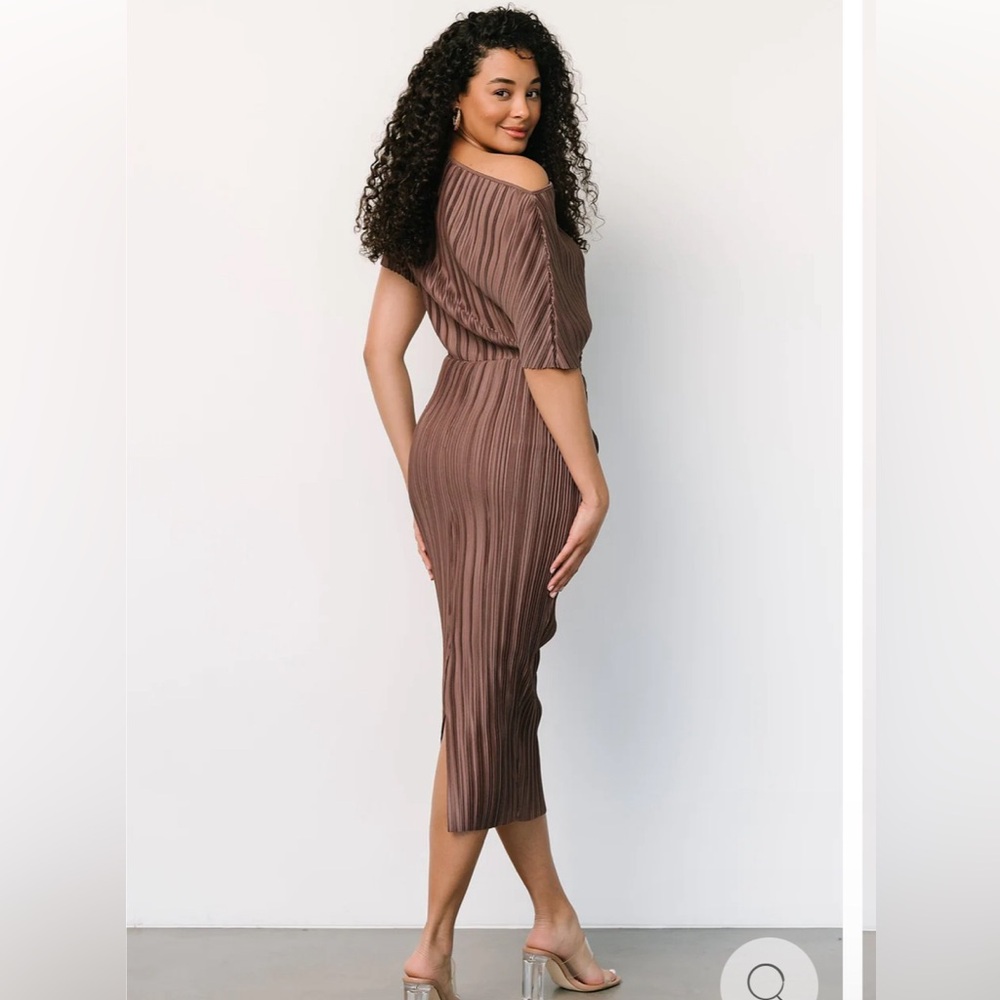 Baltic Born Winslow Pleated Midi Dress (Mink)